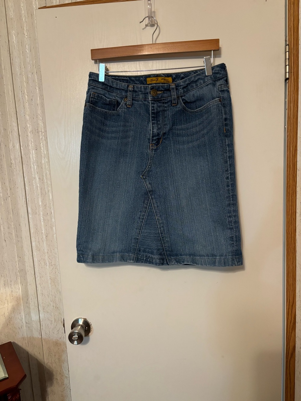 Seven7 Medium Blue Denim Skirt with Front Seam